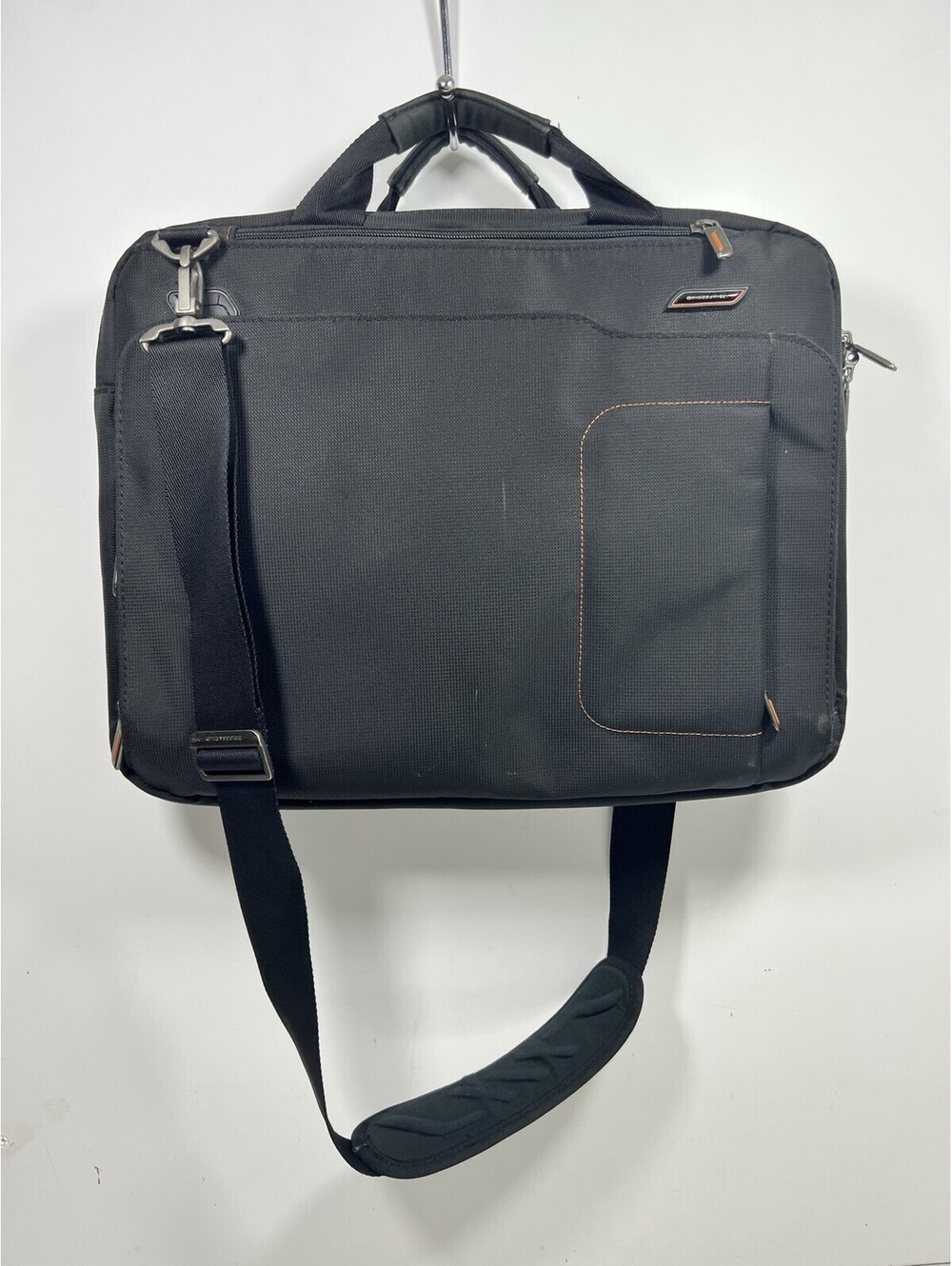 Briggs & Riley VB402 Laptop Briefcase – Black – Verb Collection Orange Interior